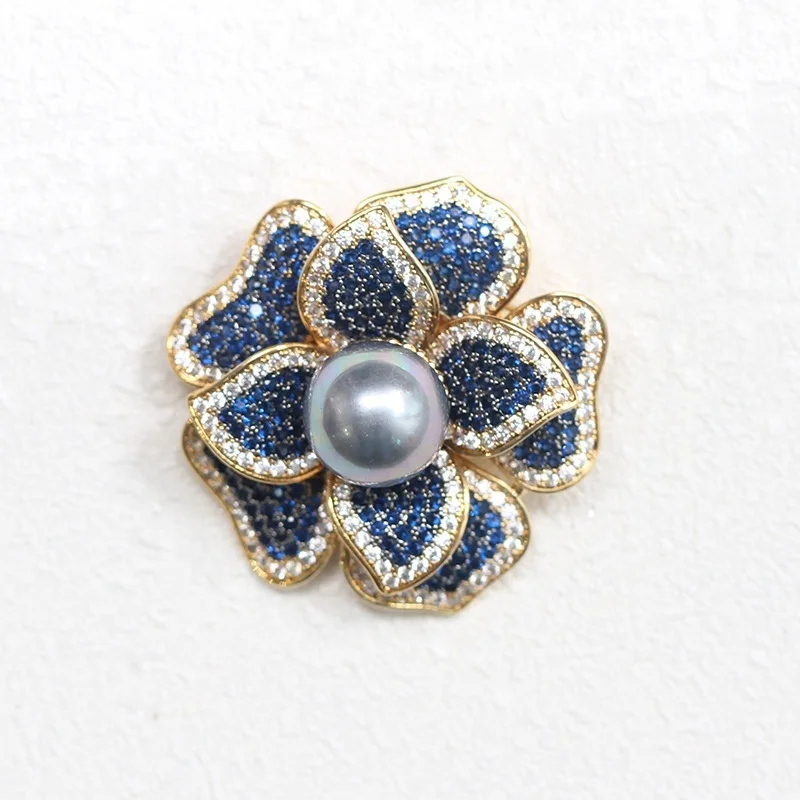 
Vintage Rotating Pearl Rose Flower Brooches Pins for Women Men Vintage Design Fashion CZ Jewelry 