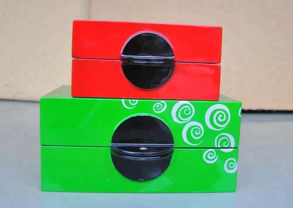 Best selling eco-friendly wholesale colorful lacquer box with handle made in Vietnam