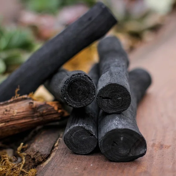 Твердый древесный уголь сделано во Вьетнаме-высокое качество Binchotan