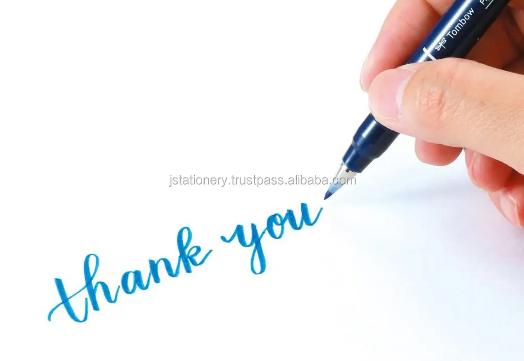 Наслаждайтесь «нарезкой букв» каллиграфией с помощью ручки-кисти Fude. Новый цвет