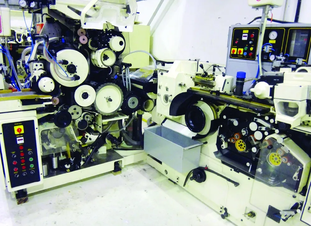 Машина для производства и розлива сигарет Molins MK 8 D