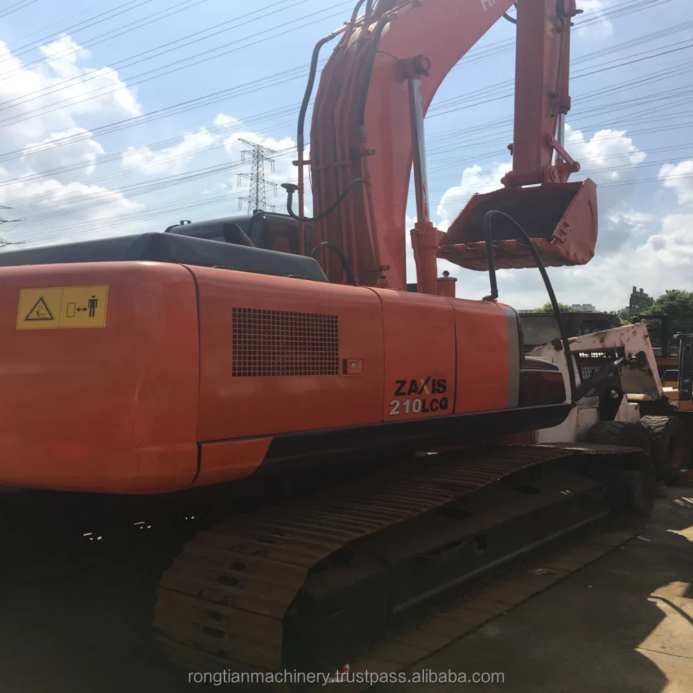 Running condition 21t Japanese used Hitachi ZX210 excavator for sale in Shanghai site