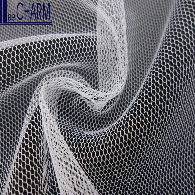 LCSH506 40D 27gsm Hexagonal Tela de poliester de tul