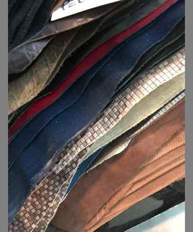 
leather goods 