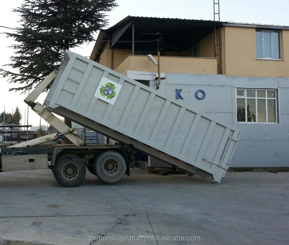  Мусоровоз с крючком и поворотным рычагом