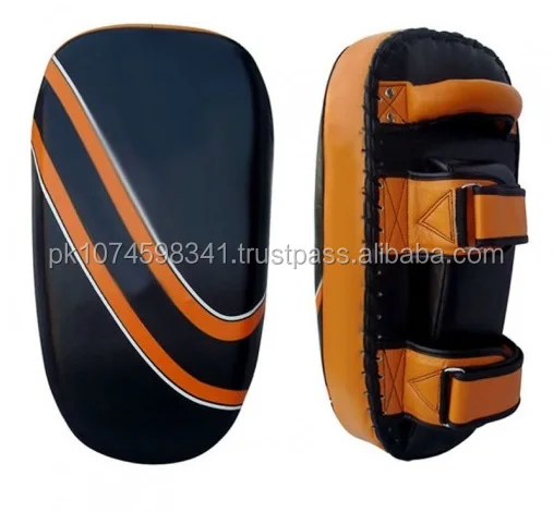 Factory Direct Supply Customized Design Logo Muay Thai Punch Shield Kicking Boxing Shield