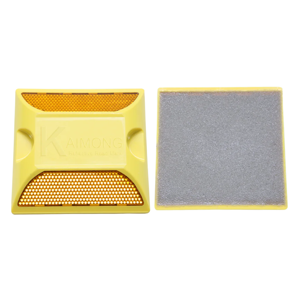 High Quality 100% Taiwan Made Reflective Plastic Road Pavement Marker Stud For Driveway