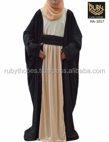 Dubai abaya