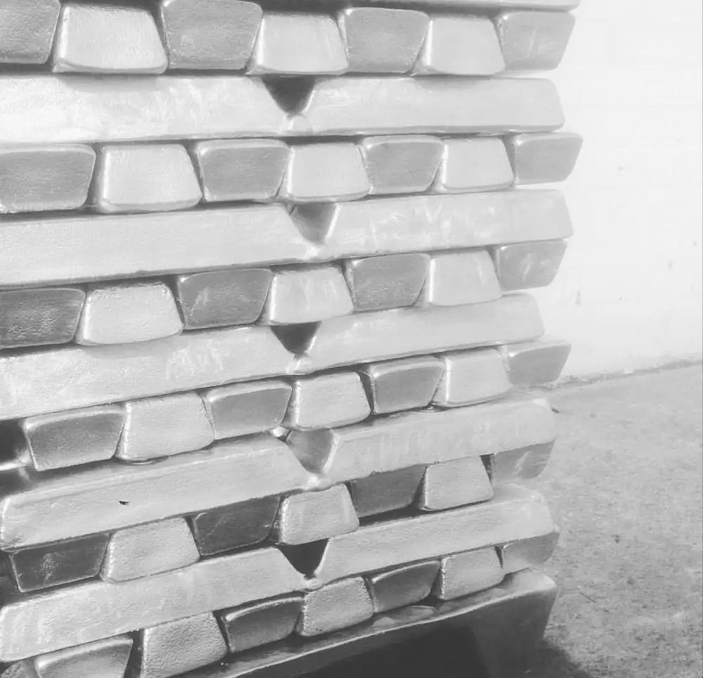Remelted Lead Ingots (Pb 97 - 99%)