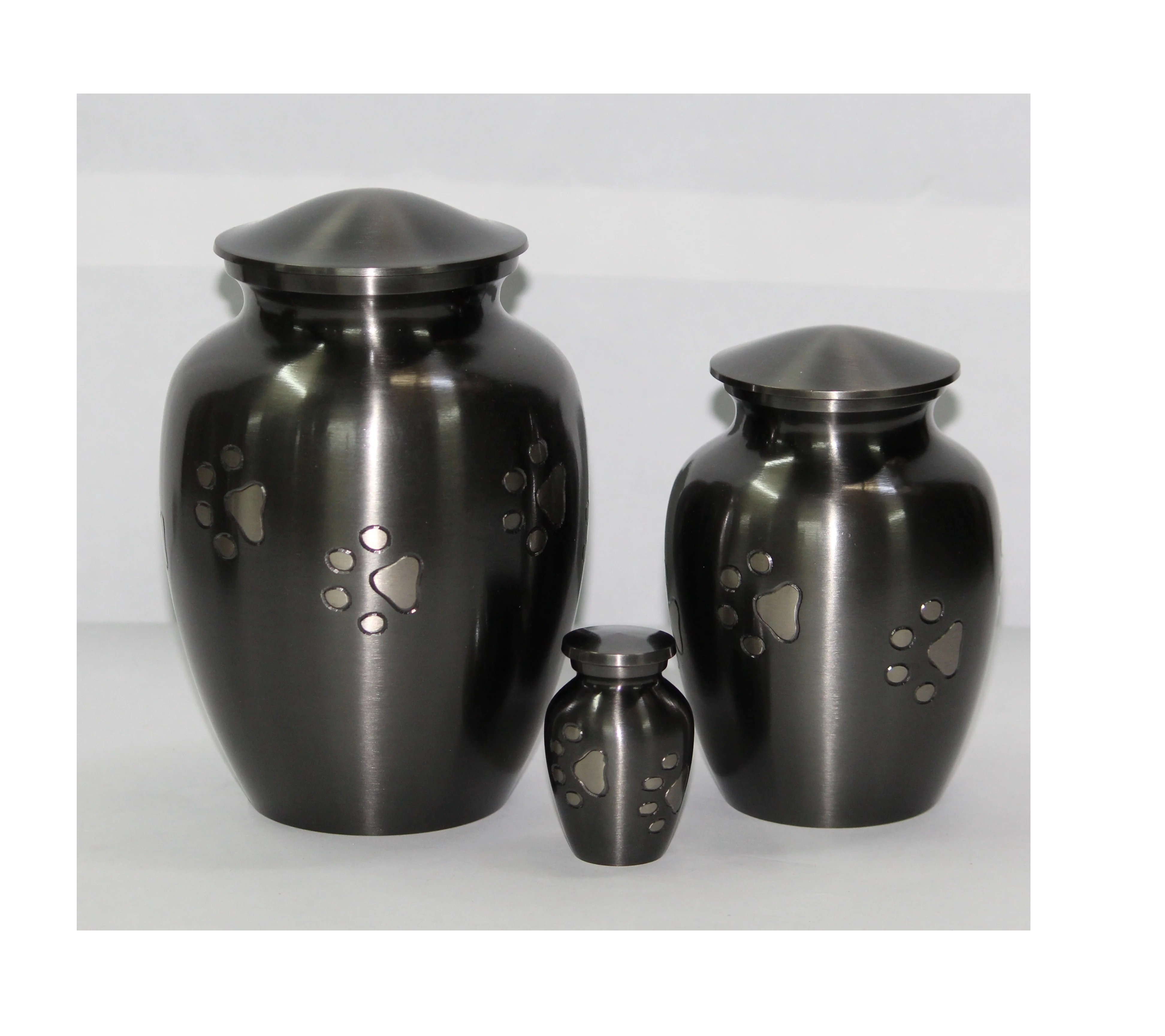 Лучшего качества дизайнерские латунные классические урны для кремации в форме лапы домашних животных от BTC похоронные принадлежности производителя индийских мемориальных урн