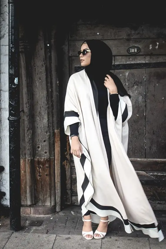 
Latest Abaya Design For Muslim Women 