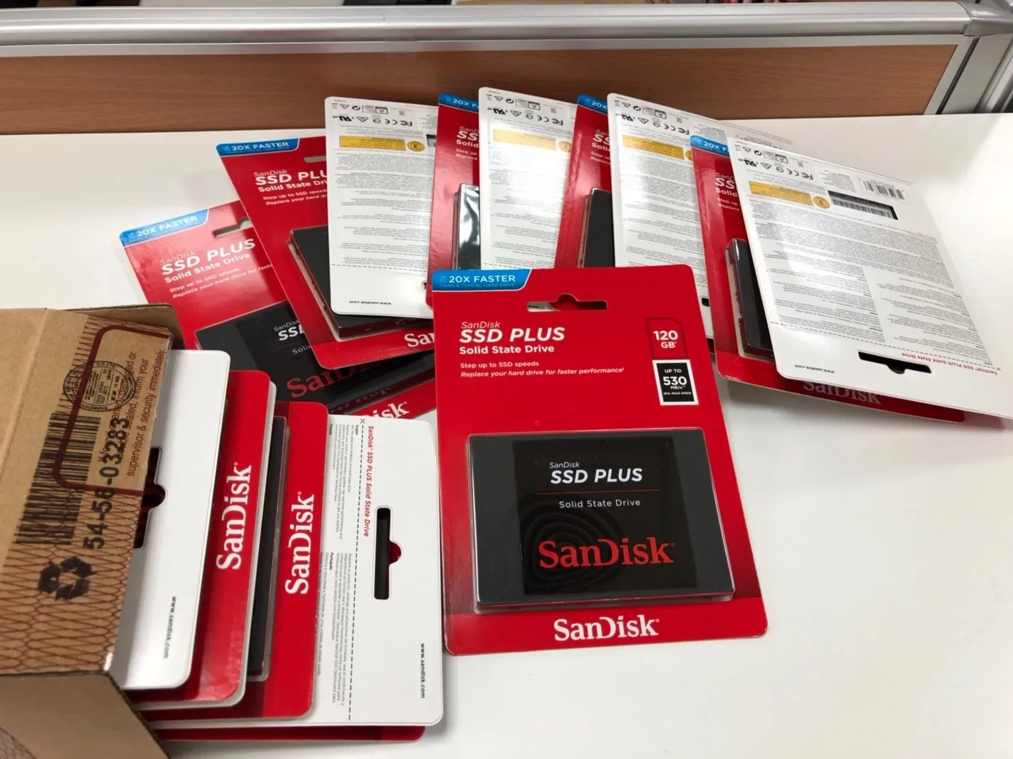 Wholesale Best Price Sandisk Hard Drive SATA III 120GB Plus SSD HDD