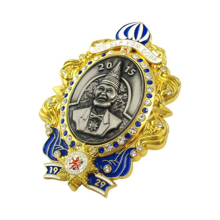 Luxury Metal Crafts Custom Rhinestones Medal With Neck Ribbon