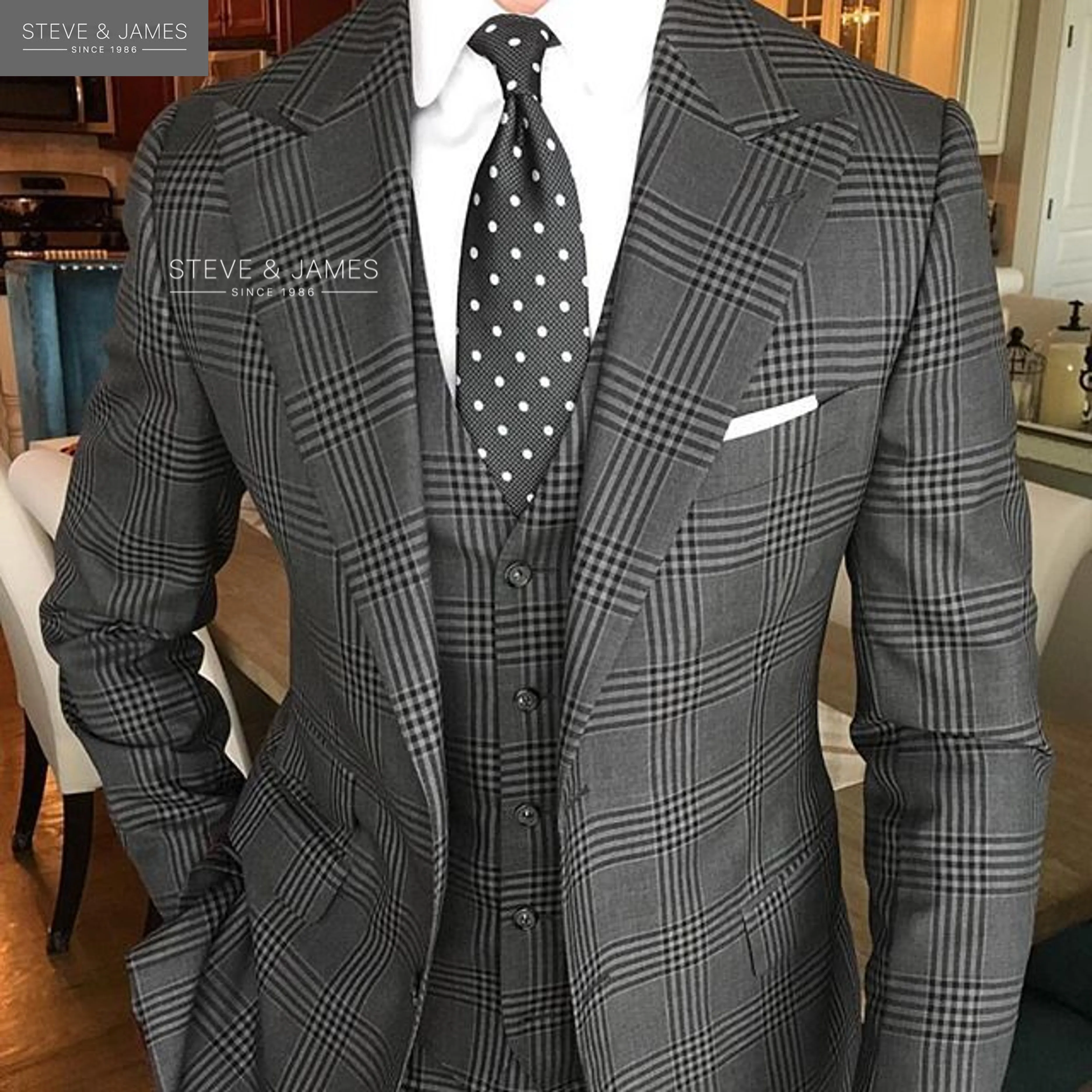 
Elegant Wool Italian Suit latest Design Coat Pant Men Suit 