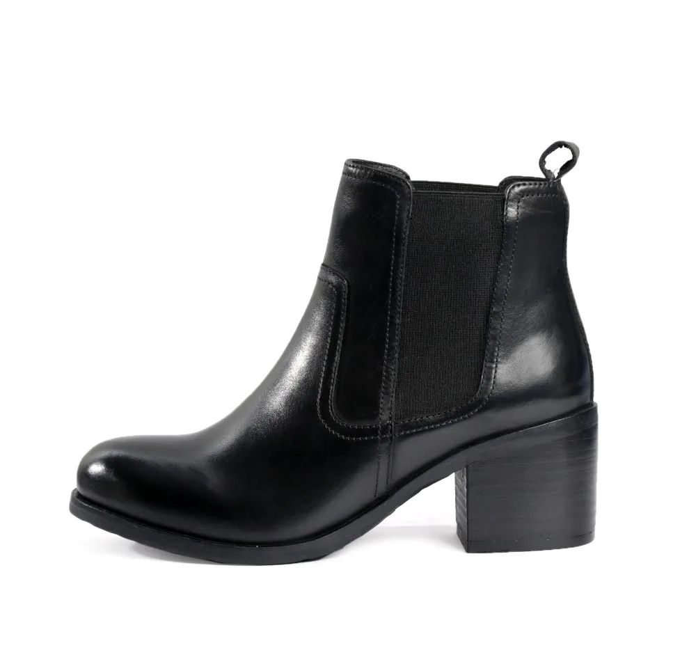
LADIES BLACK COW LEATHER CHELSEA BOOTS ON CUBAN HEEL ON TPR SOLE 