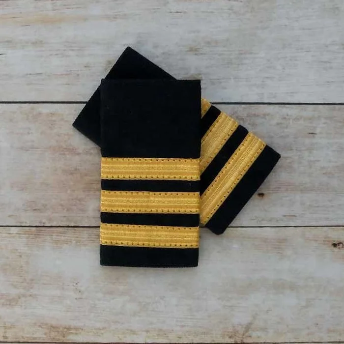 High quality custom rank shoulders military shirts epaulets-Pilot Uniform Epaulets - Epaulettes