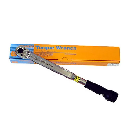 TOHNICHI Torque Wrench for truck , best hand tool brands for tightening of tires . Japanese tool