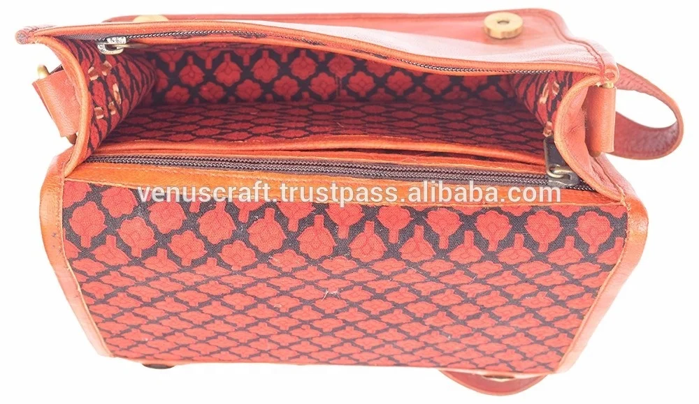 Real leather Handmade  Messenger Bag Leather Bag Manufacturer India