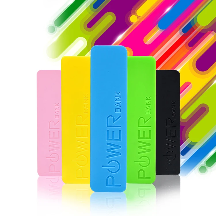 wholesale promotion gifts ultra mini cheap colorful power banks with logo and keychain power bank portable charger for phones