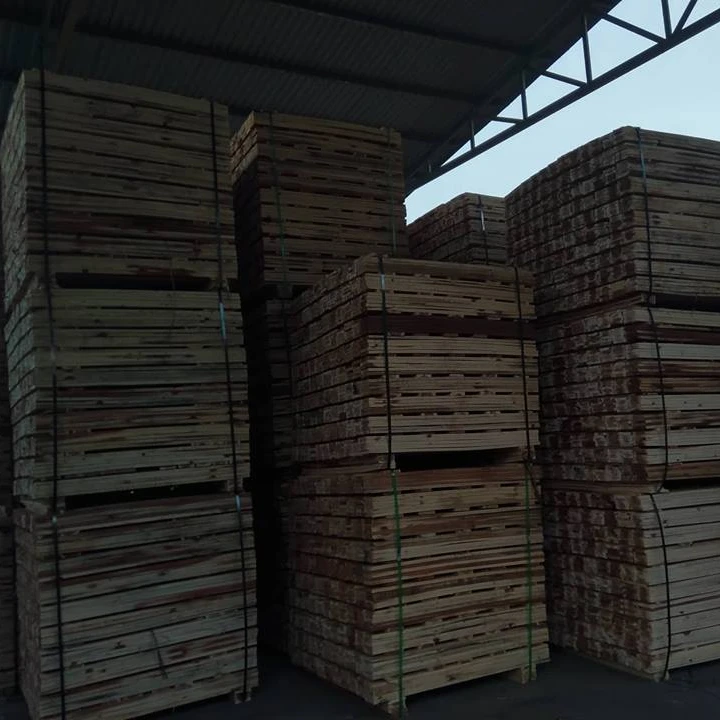 
Вьетнамский древесины пиломатериалов 