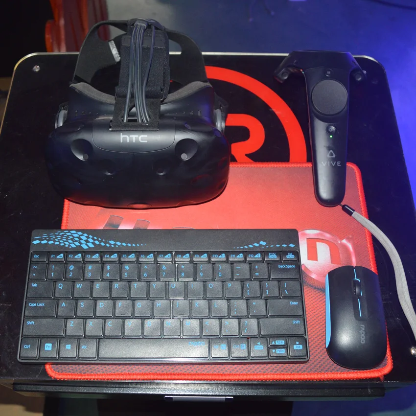 VR horse riding shooting simulator game with VR glass