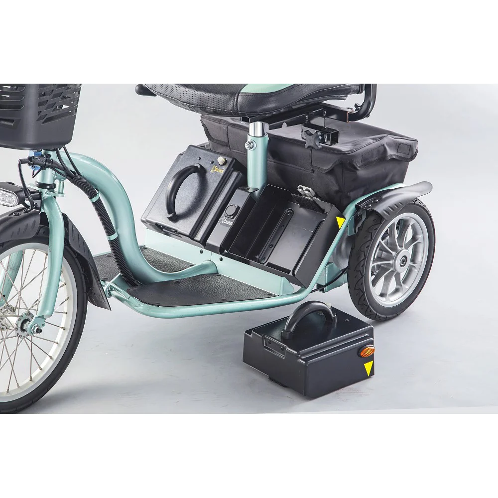 
outdoor 3 wheel handicapped mobility electric scooter 