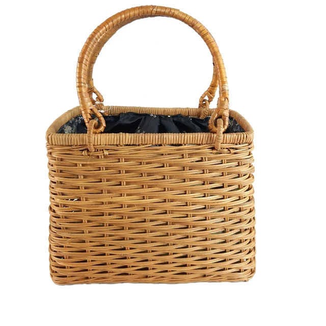 Eco-Friendly High Quality Hot Selling Fabric Vintage Wholesales Lady Fashion Beach Straw Handbag from VietNam Wicker Rattan Bag