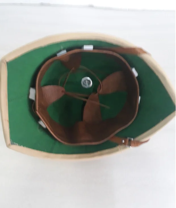 
GHANA BRITISH STYLE PITH HELMET 