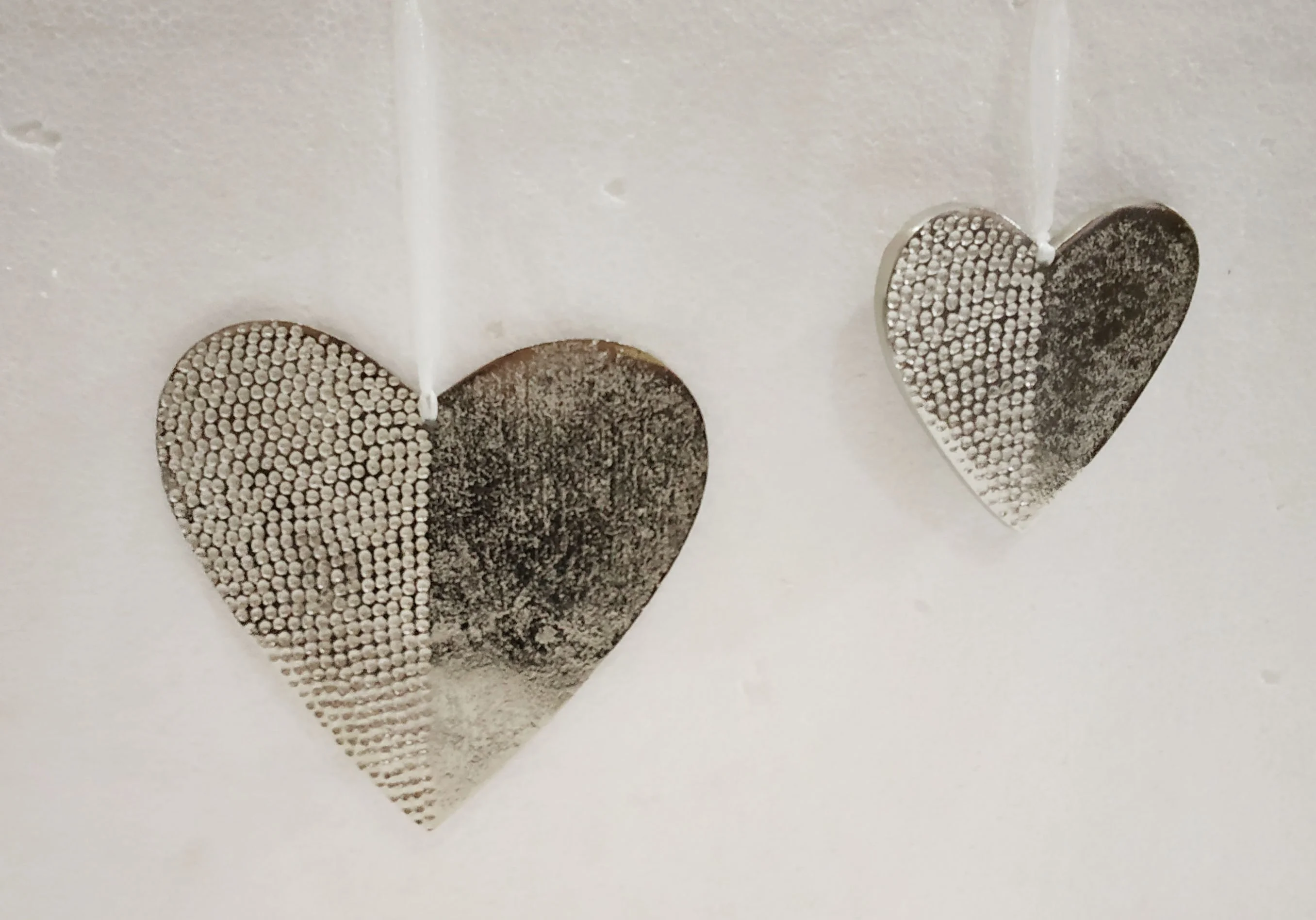 Shiny Small Christmas Tree and Table Xmas Tree Christmas Decoration With Customized Color And Sizes