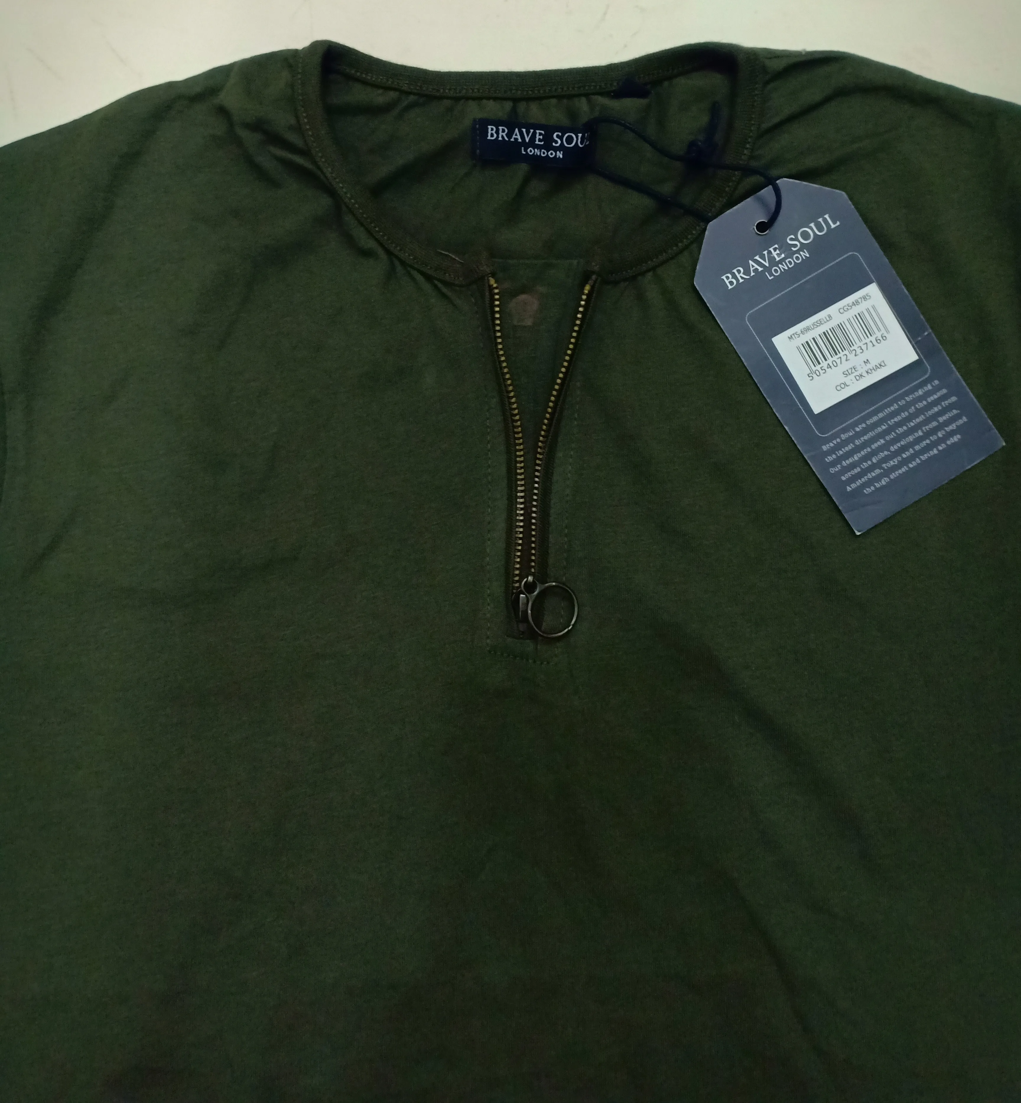 Leftover Garments Genuine Branded Labels Mens Short Sleeve Zip Fly Cotton Breathable Casual O Neck T Shirt Bangladeshi Stock Lot