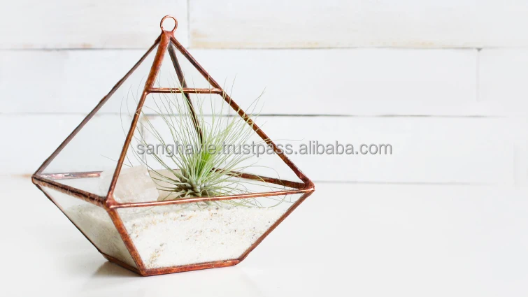 TERRARIUM POT TRIANGLE SHAPE HOME DECORATIVE FLOWER PLANT TERRARIUM FANCY DESIGN PLANT VASES ANTIQUE COLOR METAL FLOWER POT