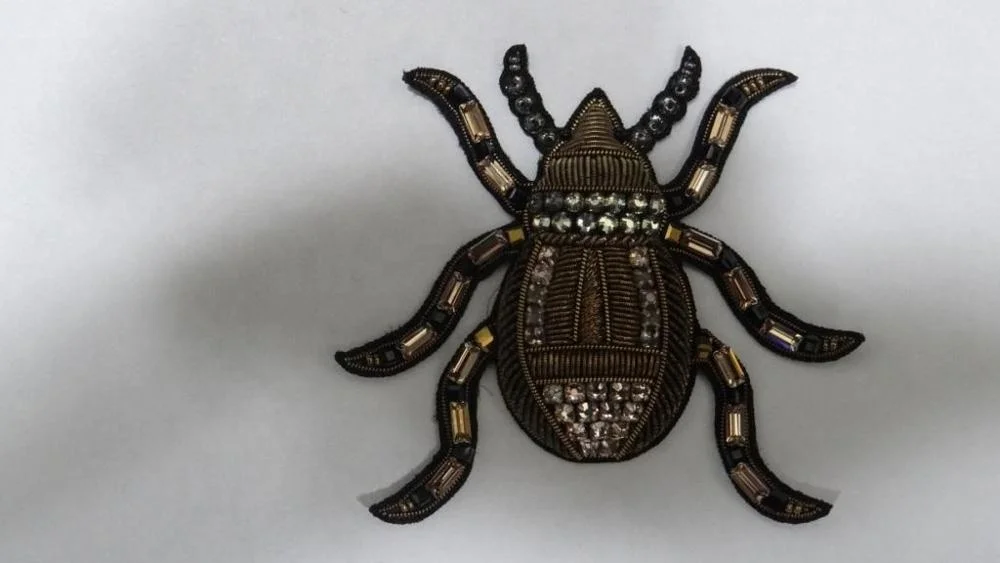 New style 4*6cm Bee pattern crystal rhinestone applique handmade craft beaded patch