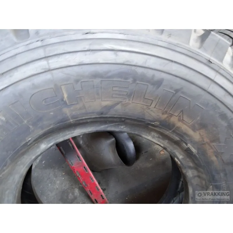 Used Tires Car in Japan Car Various Tire Types Available