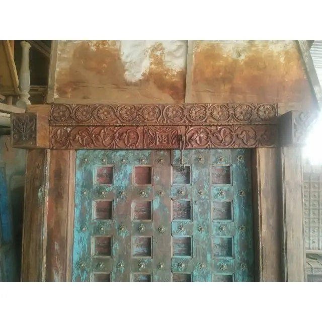 Antique Wood Door Decorative Wood Door Vintage Old style Doors direct from factory in India for Hotel villa bar and restaurant