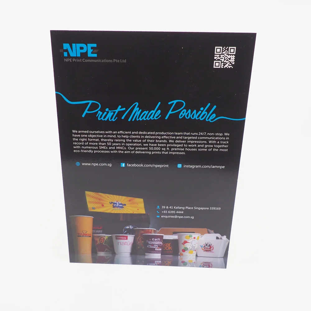 
Глянцевая крышка тройного сложения смешанных цветов цифровая печать индивидуальные флаеры из Сингапура 