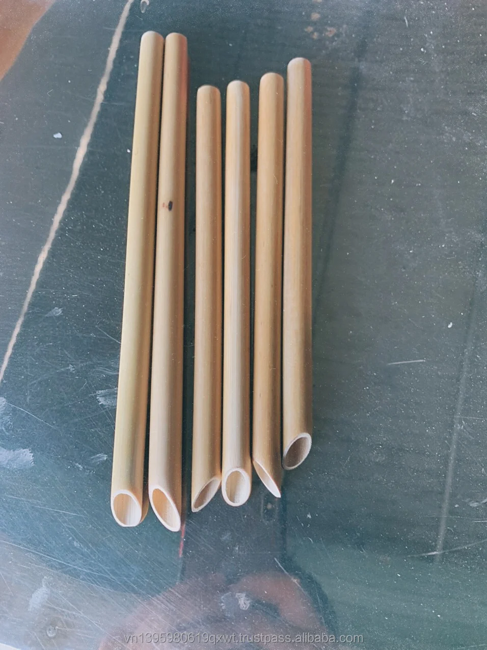 sharp edge bamboo straw.jpg