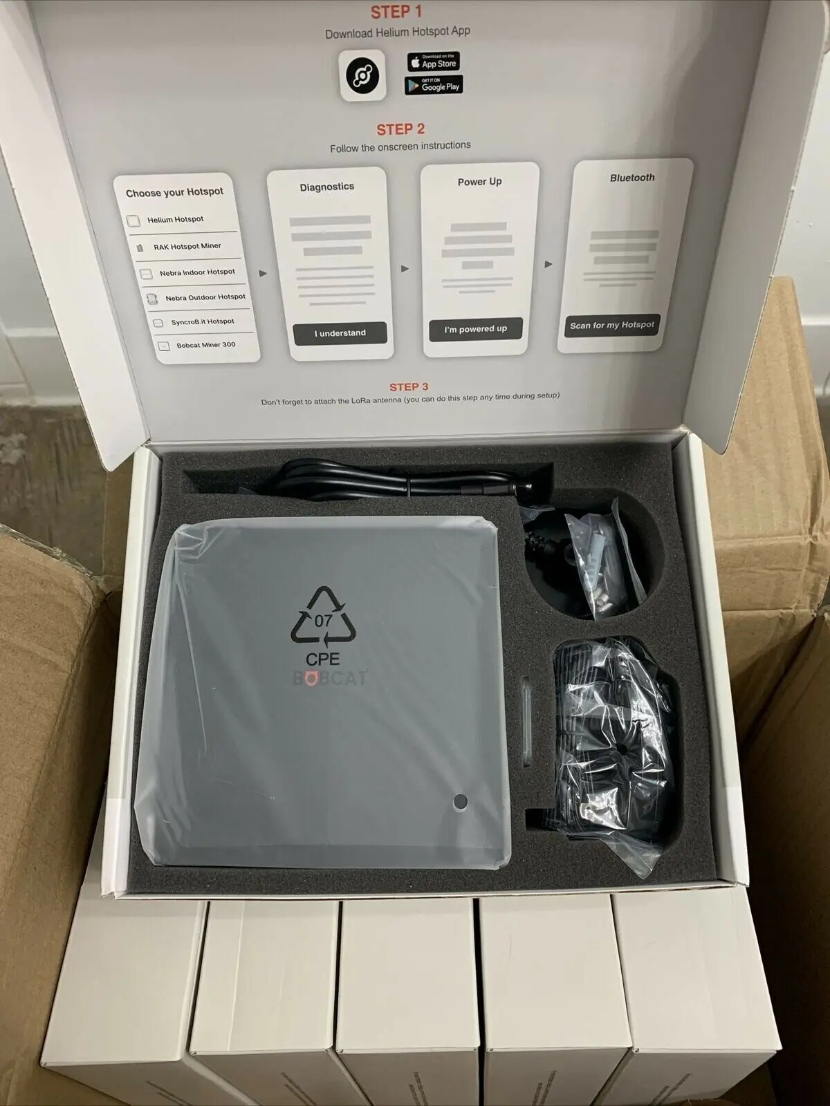 Factory Authentic Offer For Bobcat 300 Miners US815 mhz / EU 868  mhz / AU915/ CN470 Helium Hotspot HNT