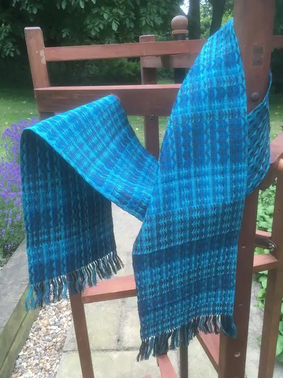 100% Woven Silk Scarf / Premium quality Woven Silk Scarf in Vietnam (Belly: +-)