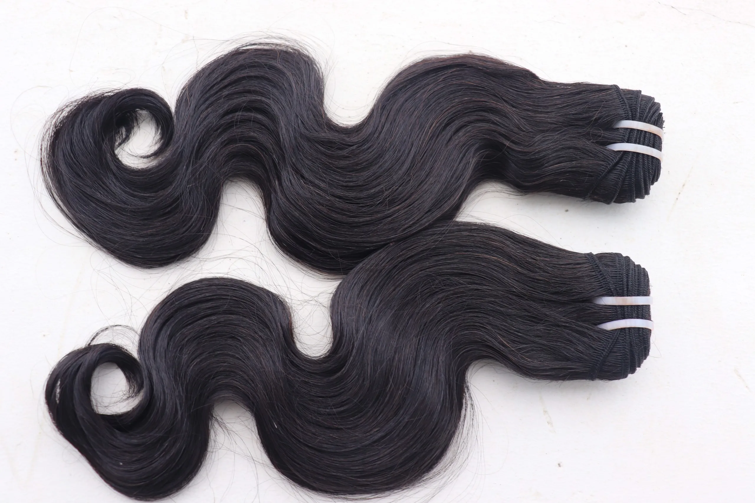  [Топ] бестселлер волнистые волосы изготовленные из необработанных натуральных волос 100% вьетнамские натуральные необработанные лучшее качество