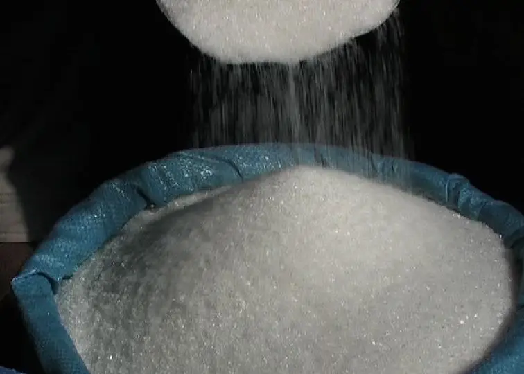 Мы продаем чистый качественный бразильский сахар ICUMSA 45/белый рафинированный по доступной цене