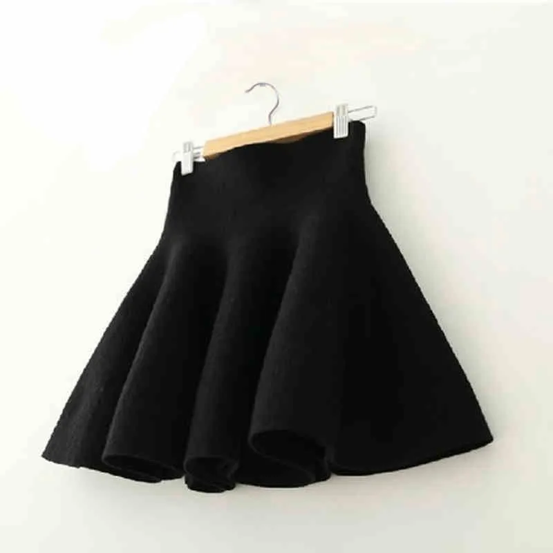 2021 fashion hot sale solid color pleated fashion women high waist pu leather mini skirt