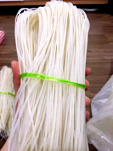 
Rice Noodles / Dried Vermicelli Noodle From Vietnam High Quality 