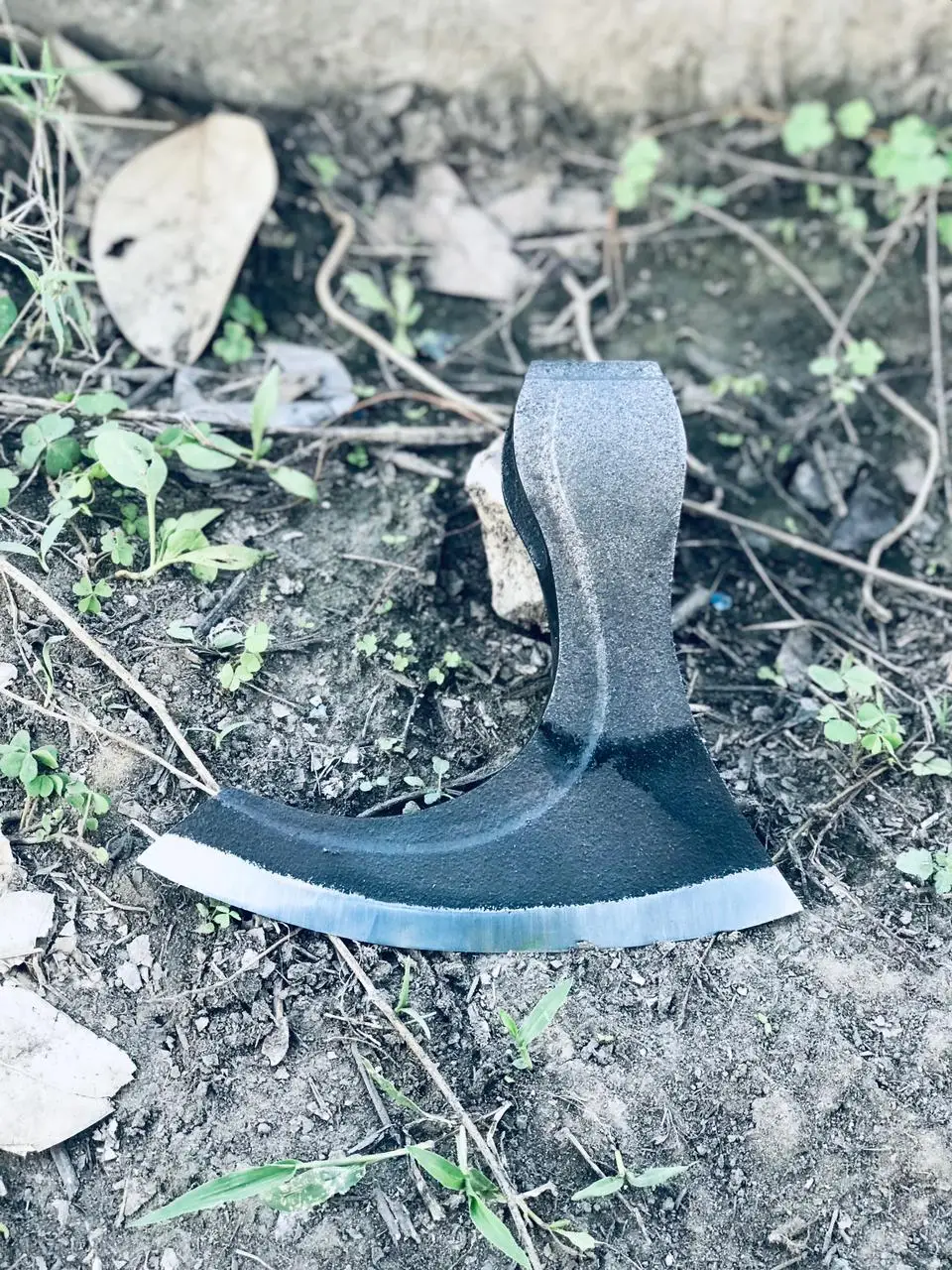 Durable New Axe with Carbon Steel Blade and Wood Handle Forged Hatchet for Camping and Cutting Outdoor Forest Axe