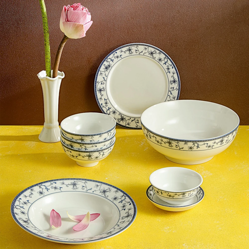 OEM Porcelain Blue flower A01 pattern Dinnerware Tableware Sets with 8 or 11 items made in Viet Nam wholesale manufacturer