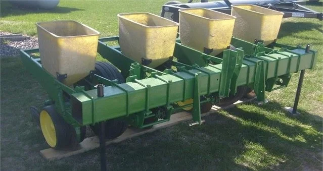 4 Row Corn Planters