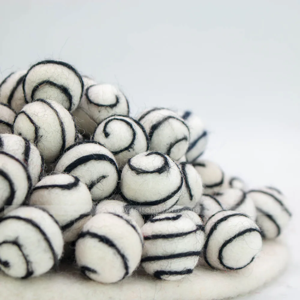 FSB-001: Hot Selling 2 /2.5cm Felt Swirl Balls Wool Decoration Multi-Color Round Pompoms For Wholesale | Handmade & Eco-friendly