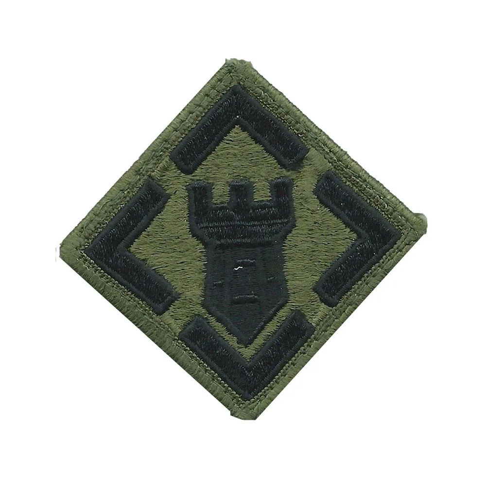 13-й корпус (красная Газель на белом красном диске также носится Betfor образовательный значок руку