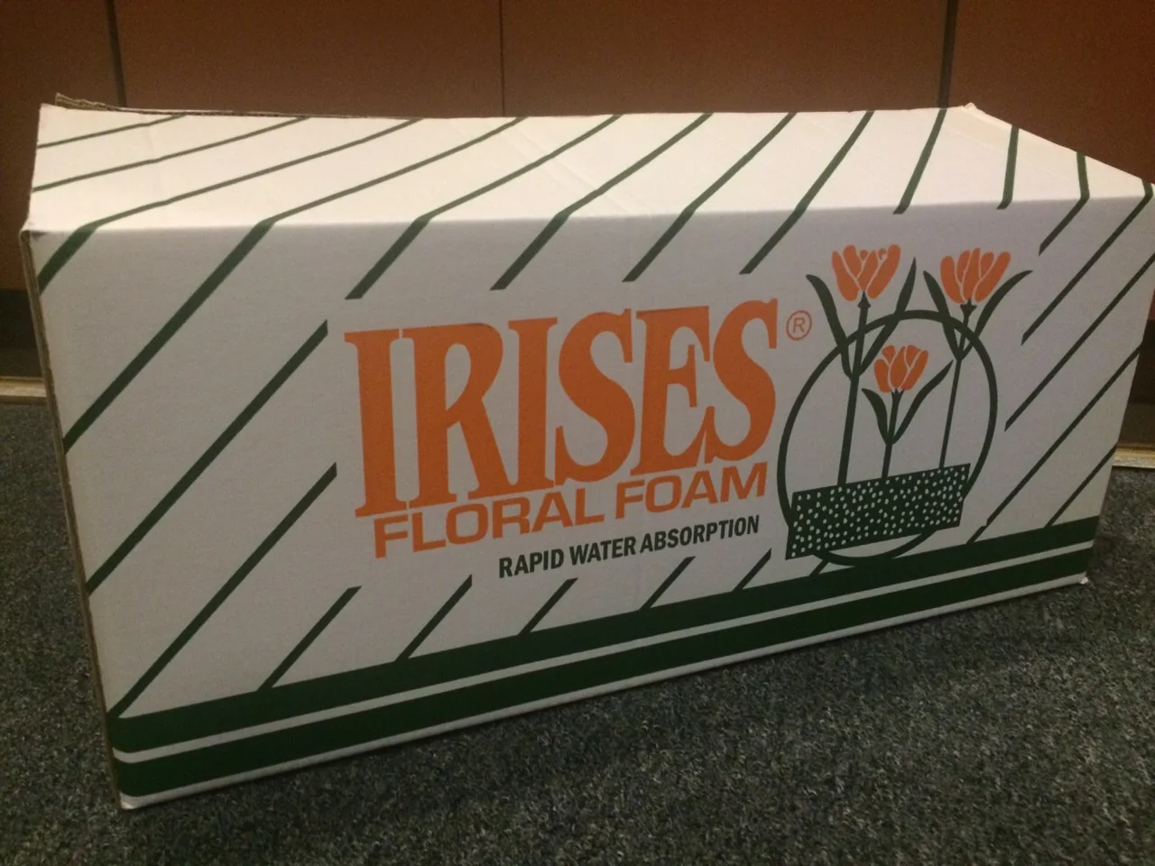 Хороший выбор украшения для дома лидер продаж бренд Flotex/iris/Tulipa влажная Цветочная пена цветочной композиции в форме Креста