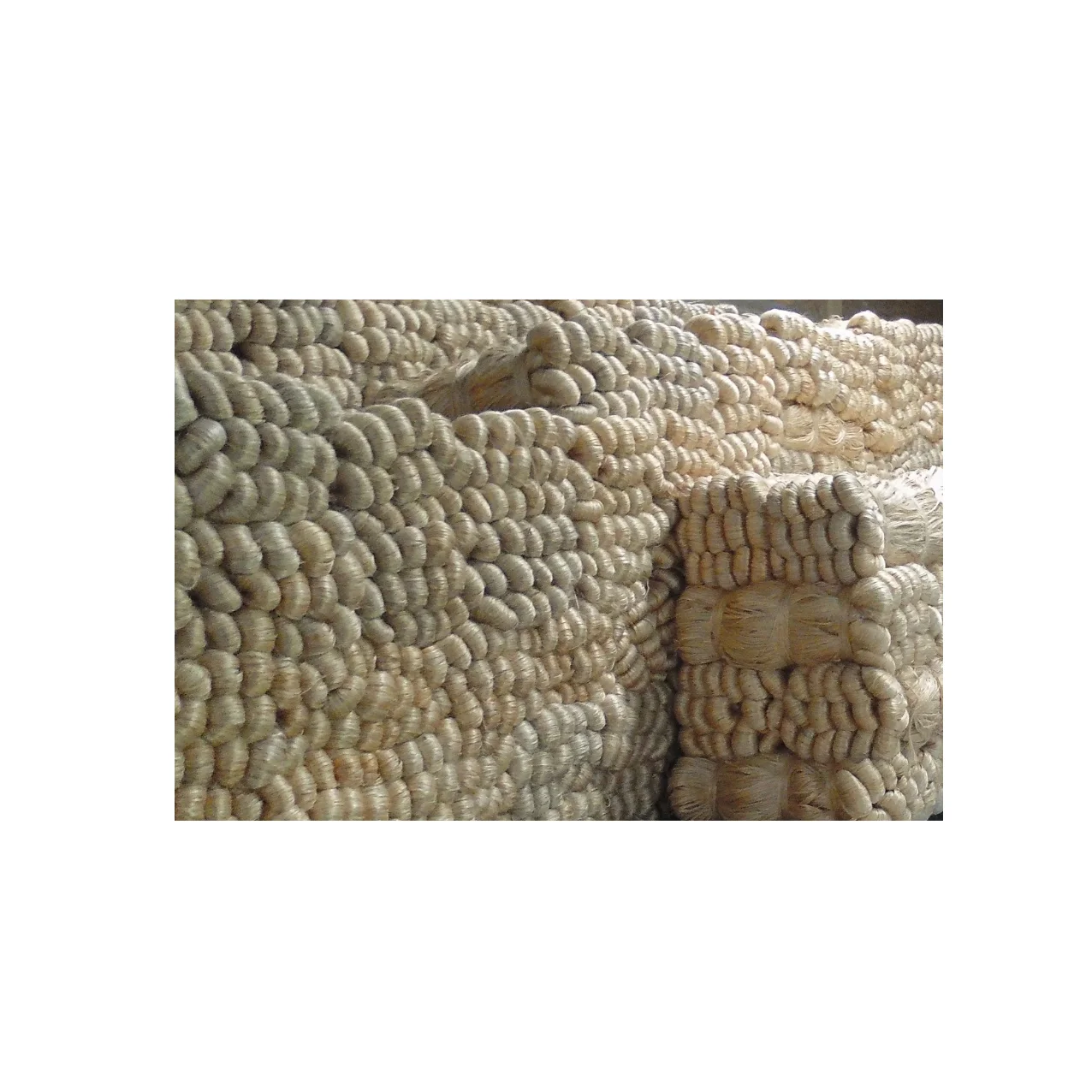 100% Natural Raw Jute Best Quality & Low Price Top Selling Exportable  Eco-Friendly Sustainable Moisture