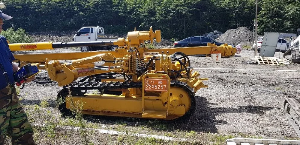 WT200DTH Pneumatic Crawler Drill